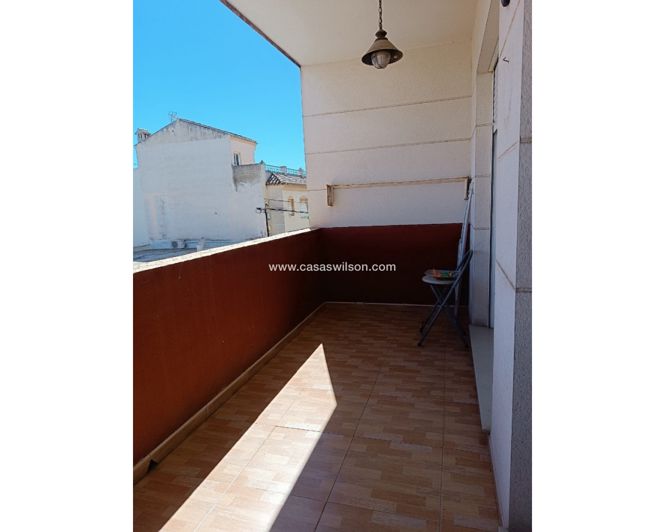 Image No.32-2 Bed Apartment for sale