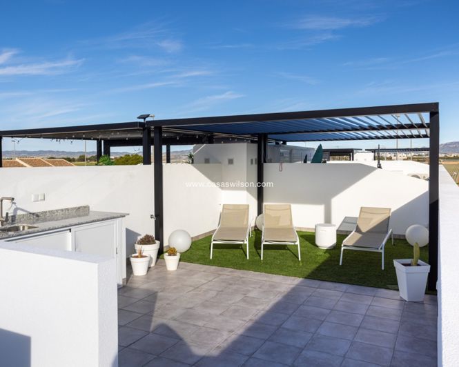 Image No.35-3 Bed Villa for sale