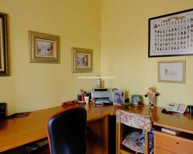Image No.34-4 Bed Property for sale