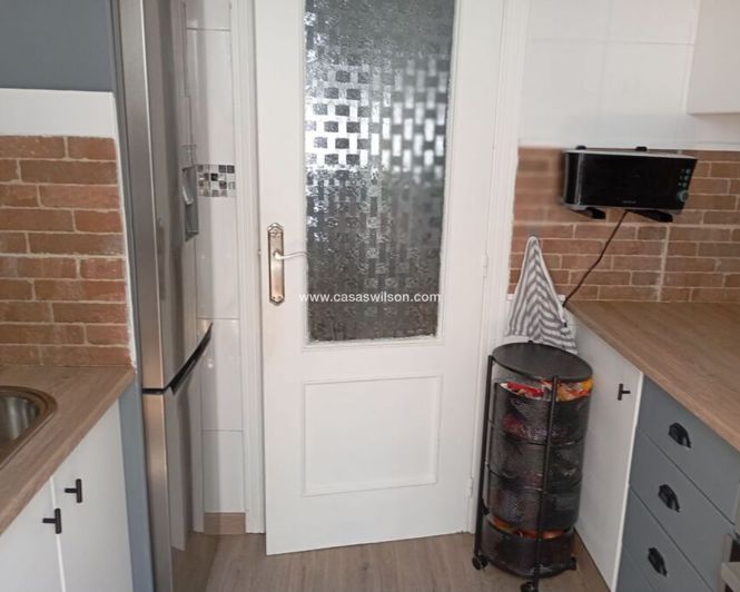 Image No.20-2 Bed Apartment for sale