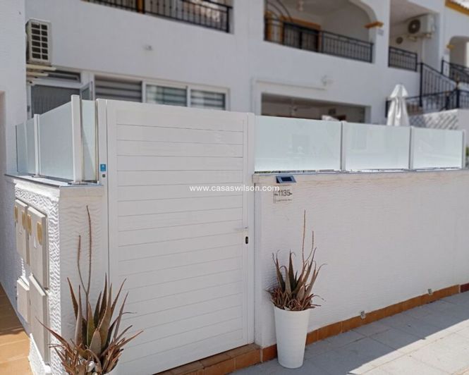 Image No.22-2 Bed Apartment for sale