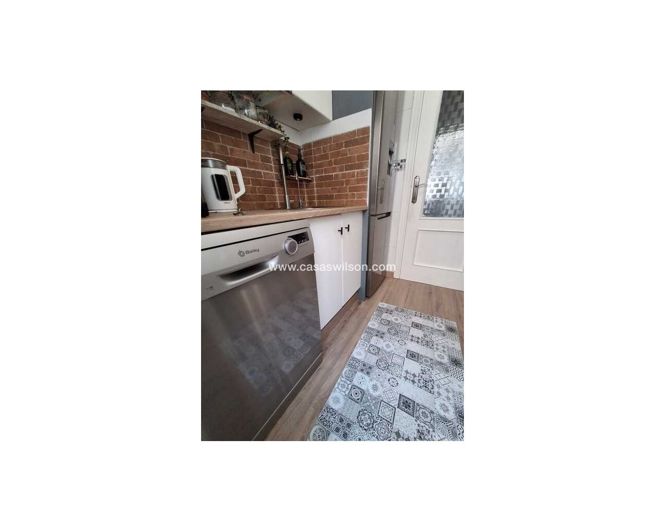 Image No.24-2 Bed Apartment for sale