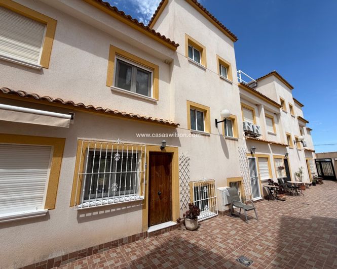 Image No.3-Maison de ville de 2 chambres à vendre à Torremendo