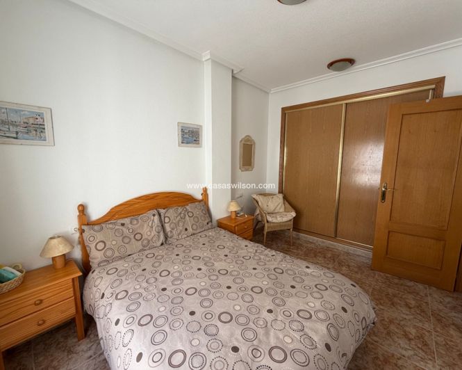 Image No.15-Appartement de 2 chambres à vendre à Jacarilla