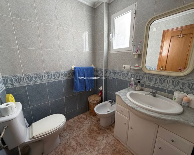 Image No.9-Appartement de 2 chambres à vendre à Jacarilla
