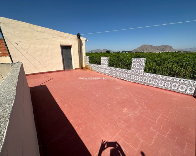 Image No.16-3 Bed Townhouse for sale