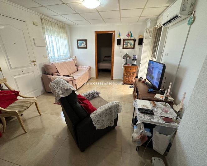 Image No.4-3 Bed Townhouse for sale
