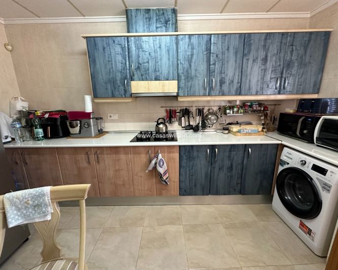 Image No.7-3 Bed Townhouse for sale