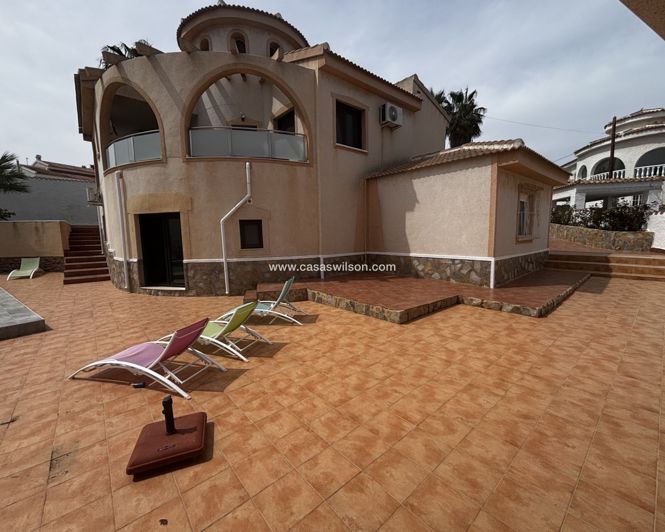 Image No.16-Propriété de 4 chambres à vendre à Ciudad Quesada
