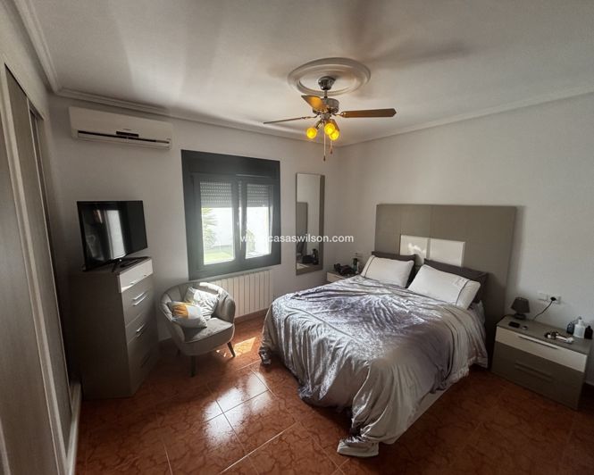 Image No.25-Propriété de 4 chambres à vendre à Ciudad Quesada