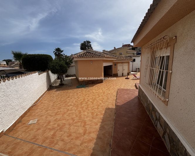 Image No.36-Propriété de 4 chambres à vendre à Ciudad Quesada