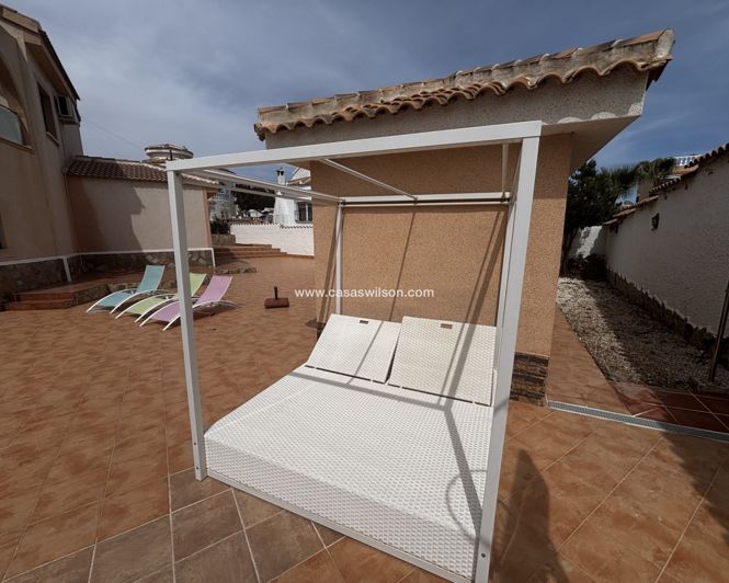 Image No.6-Propriété de 4 chambres à vendre à Ciudad Quesada