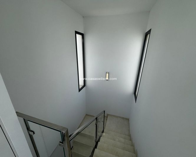 Image No.7-Propriété de 4 chambres à vendre à Ciudad Quesada