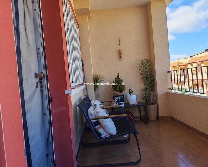 Image No.26-2 Bed Apartment for sale
