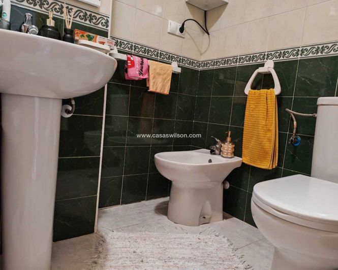 Image No.28-2 Bed Apartment for sale