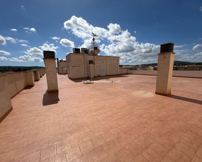 Image No.31-3 Bed Apartment for sale