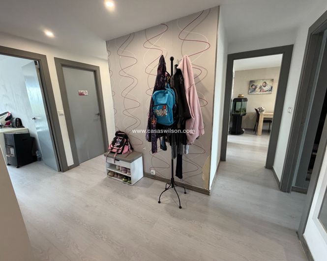 Image No.4-3 Bed Apartment for sale