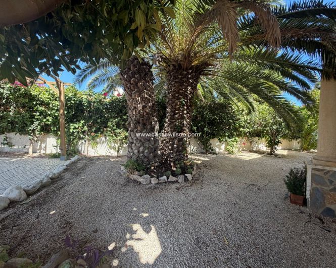 Image No.11-3 Bed Villa for sale