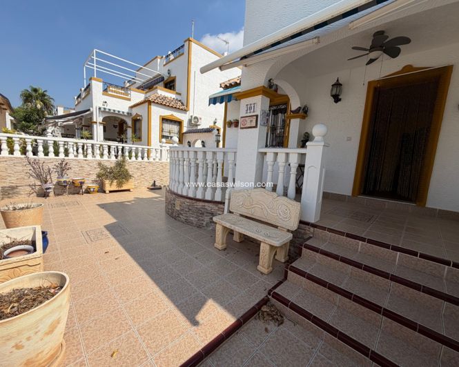 Image No.4-Maison de ville de 3 chambres à vendre à Orihuela