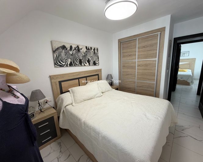 Image No.15-2 Bed Apartment for sale