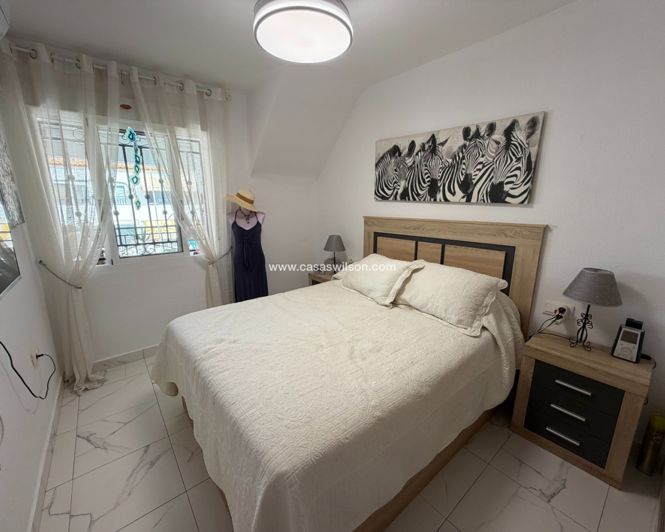 Image No.16-2 Bed Apartment for sale