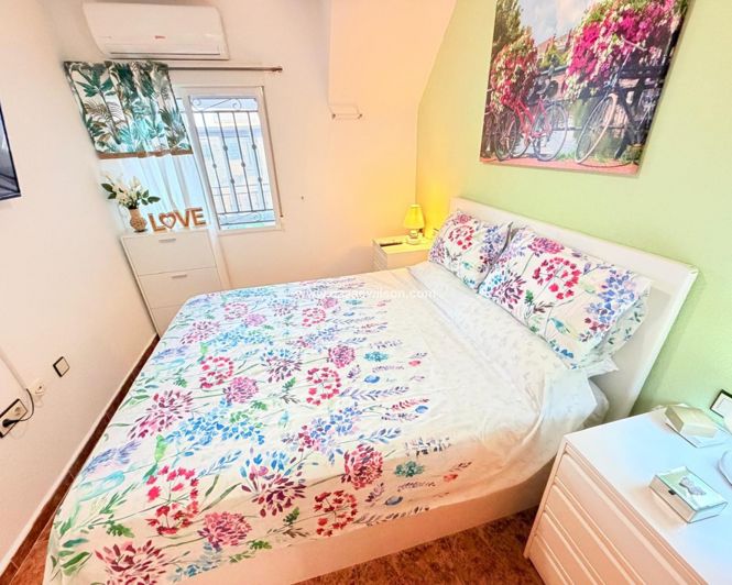 Image No.8-2 Bed Apartment for sale