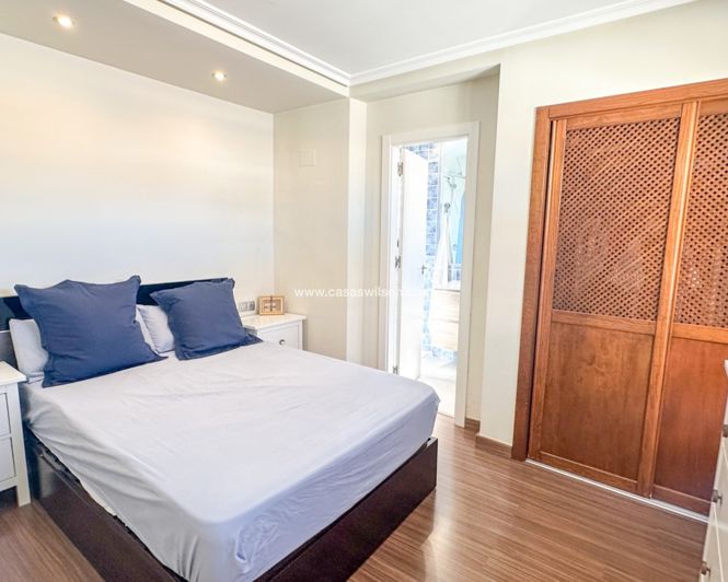 Image No.9-2 Bed Bungalow for sale