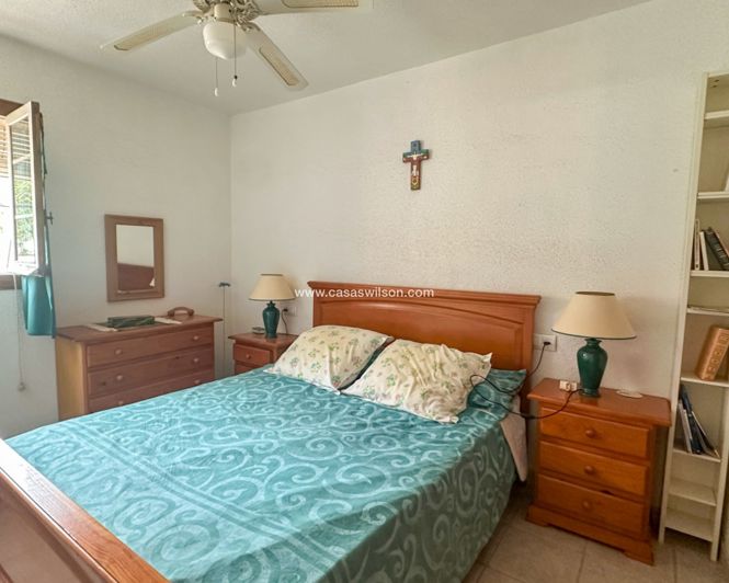 Image No.14-2 Bed Townhouse for sale