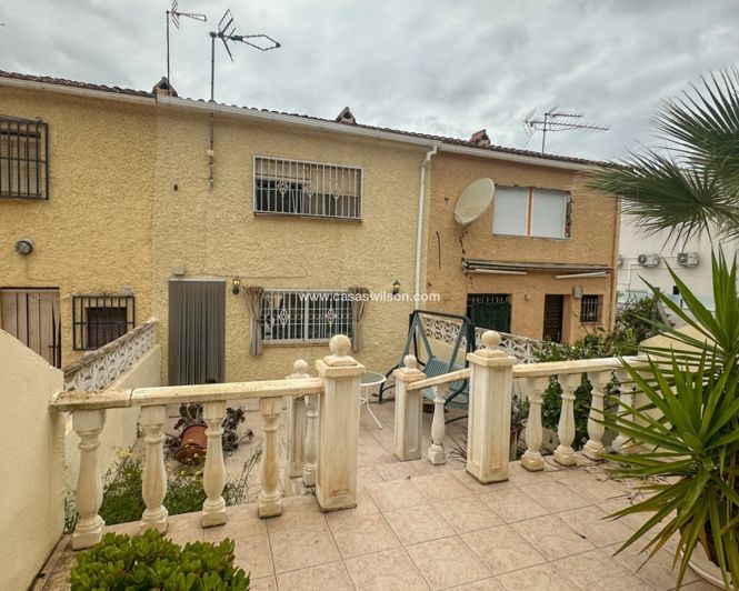 Image No.24-2 Bed Townhouse for sale