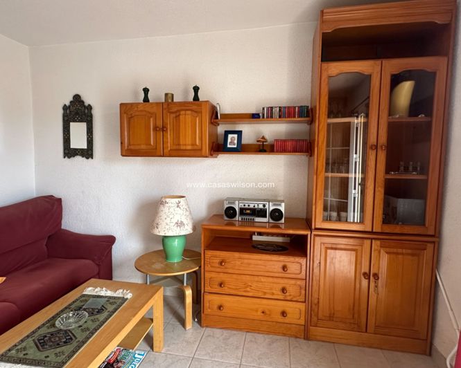 Image No.5-2 Bed Townhouse for sale