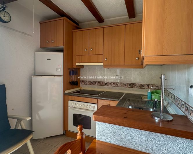 Image No.7-2 Bed Townhouse for sale