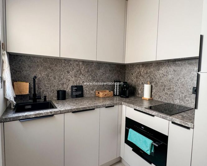 Image No.2-2 Bed Bungalow for sale