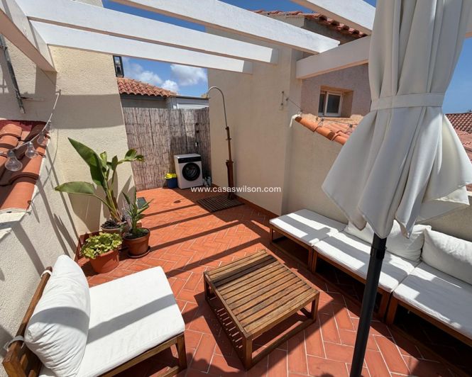 Image No.20-2 Bed Bungalow for sale
