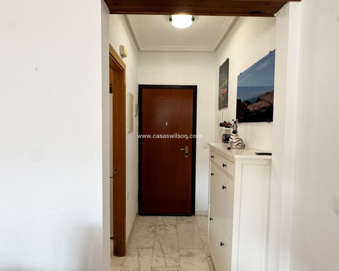 Image No.24-2 Bed Townhouse for sale