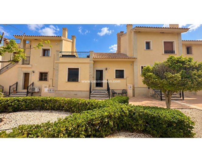 Image No.42-2 Bed Townhouse for sale