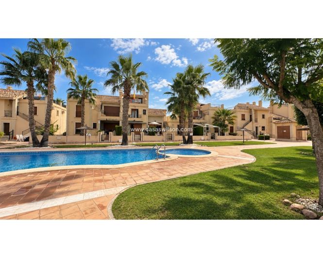 Image No.43-2 Bed Townhouse for sale