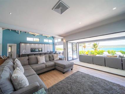 Image No.3-6 Bed Villa for sale