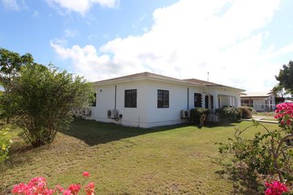 Image No.10-6 Bed Villa for sale