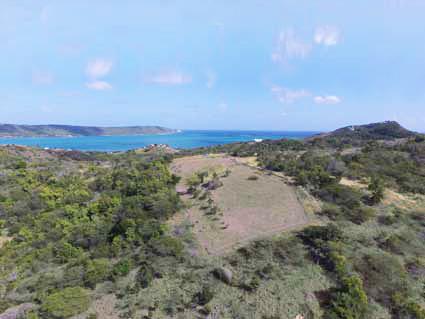 Image No.2-Terre à vendre à English Harbour Town