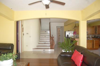 Image No.5-Maison / Villa de 5 chambres à vendre à St Johns