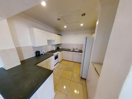 Image No.30-6 Bed Villa for sale