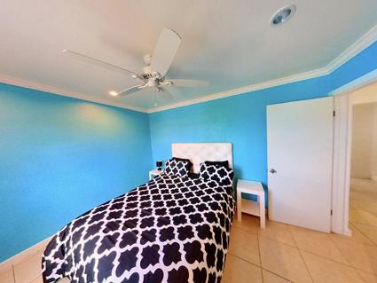 Image No.31-6 Bed Villa for sale