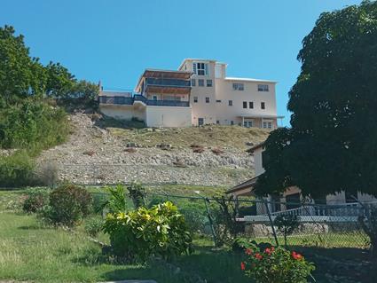 Image No.3-6 Bed Villa for sale