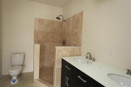 Image No.9-Maison / Villa de 4 chambres à vendre à Jolly Harbour