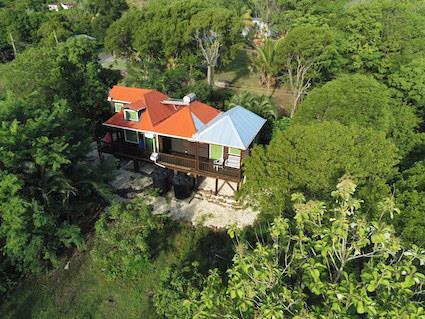 Image No.2-Chalet de 2 chambres à vendre à Old Road