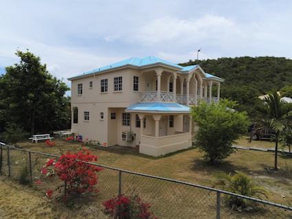 Image No.2-Maison de ville de 4 chambres à vendre à St Johns