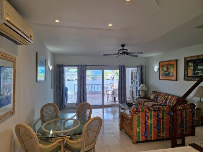 Image No.17-2 Bed Townhouse for sale