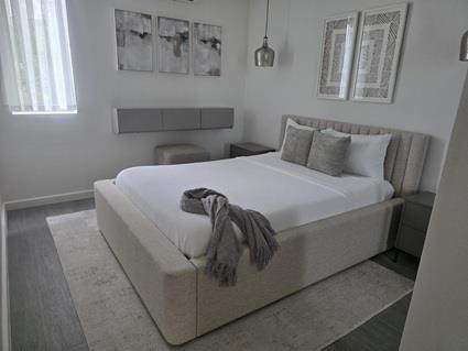 Image No.33-2 Bed Condo for sale