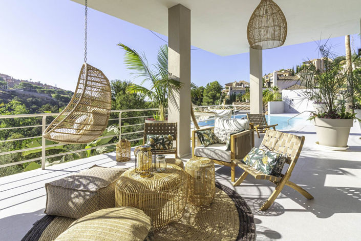 Image No.4-7 Bed Villa for sale