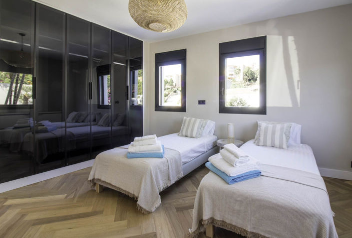 Image No.46-7 Bed Villa for sale